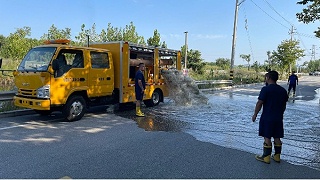 自行走抢险泵车顺利交货--莱西消防救援大队