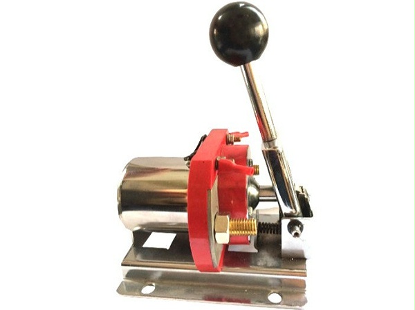 手磁一体直流接触器